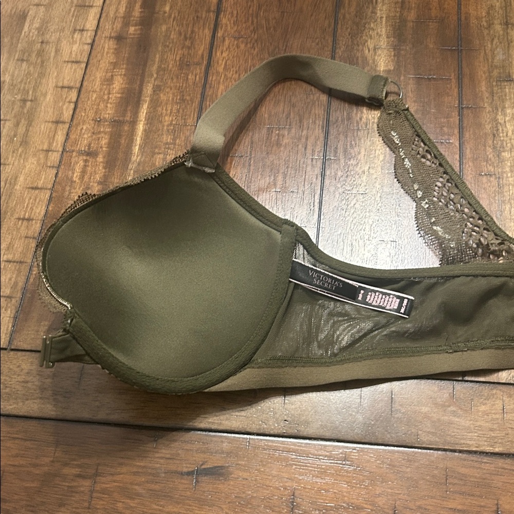 Victoria's Secret Olive Lace Bra 36C EUC - Picture 2 of 6